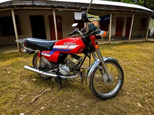 Honda 1993 Red
