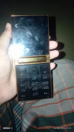 নতুন আইটেল ফ্লিপ ১ ৮ জিবি কমলা