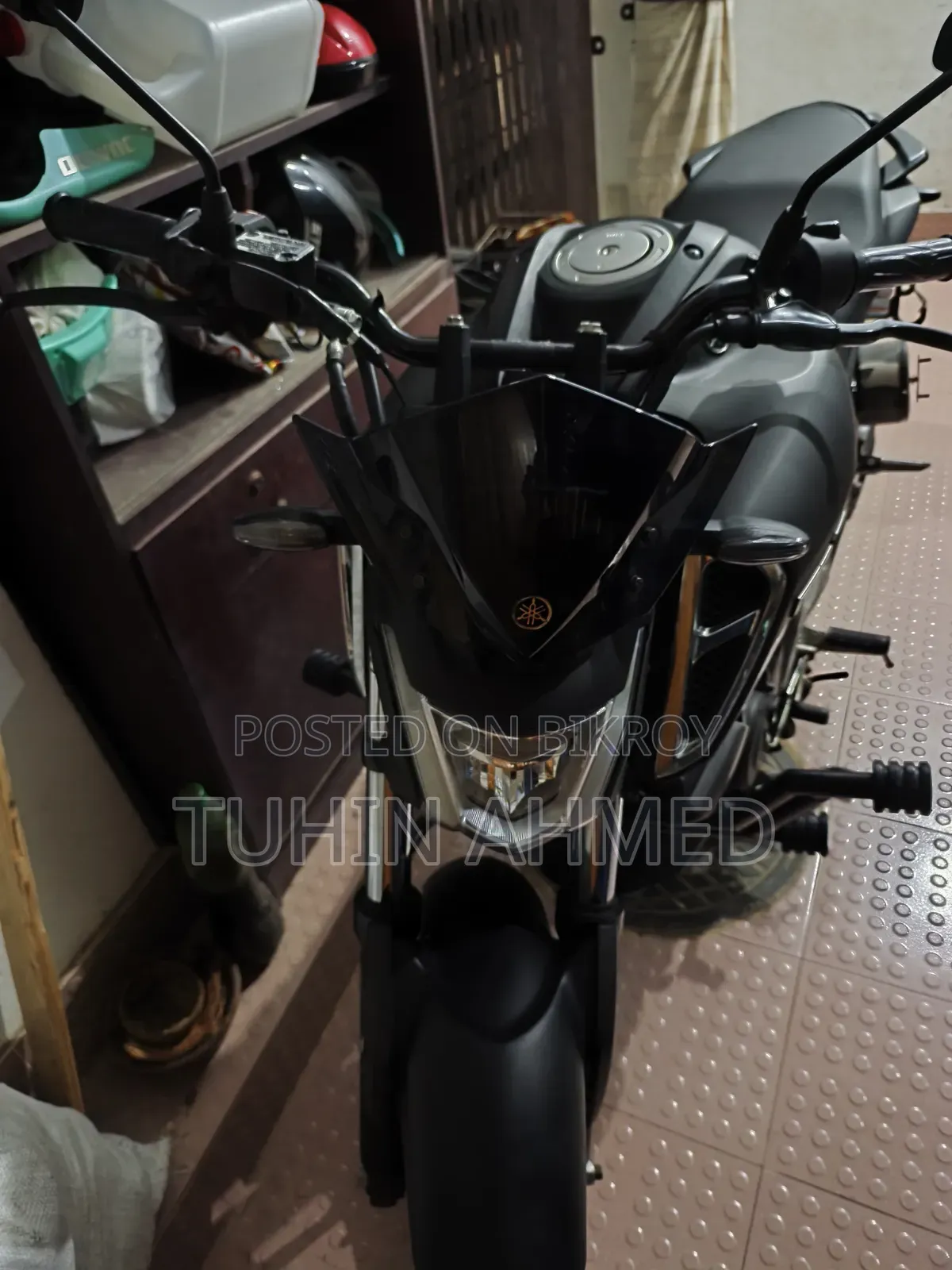 যামাহা এফজেডএস ভি৪ ২০২৫ গ্রে