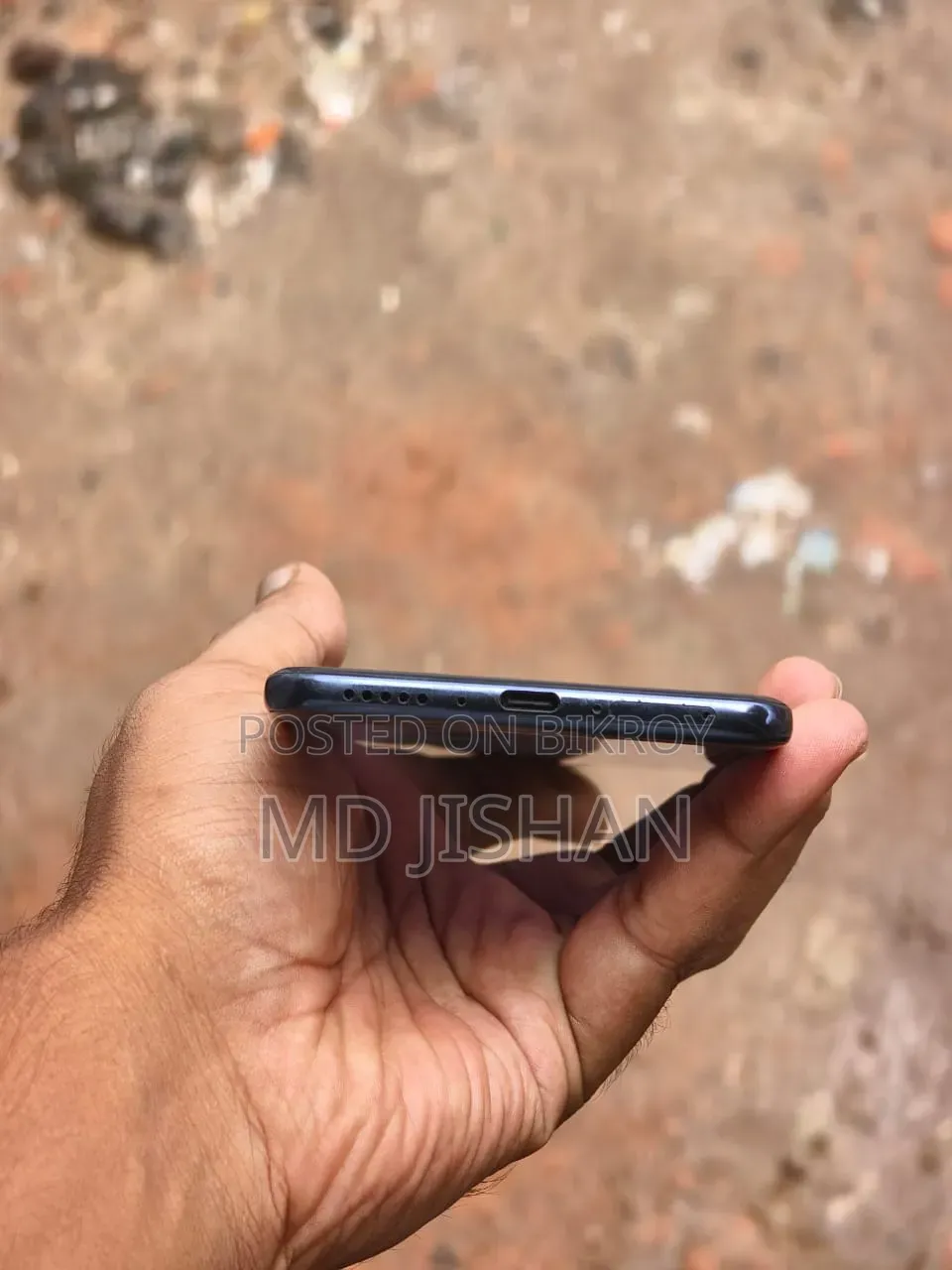 নতুন ভিভো টি৪আর ১২৮ জিবি নীল
