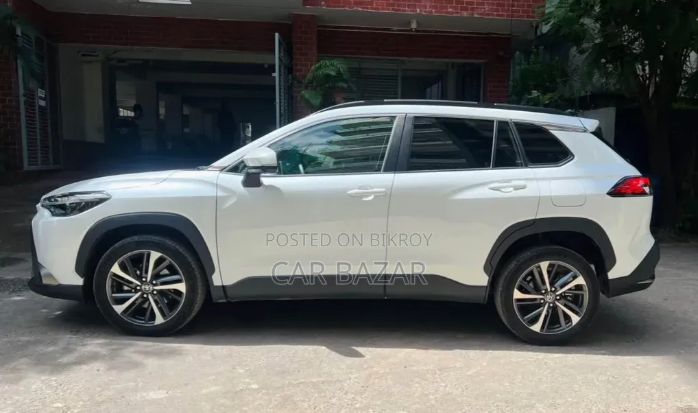 Toyota Corolla Cross L 2023 Pearl