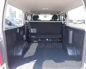 Toyota HiAce 2021 White