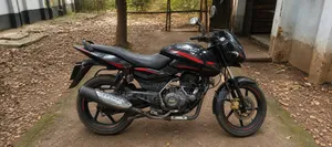 বাজাজ পালসার ১৫০ ২০১৭ কালো
