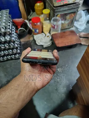 স্যামসাং গ্যালাক্সি A12 ৬৪ জিবি কালো