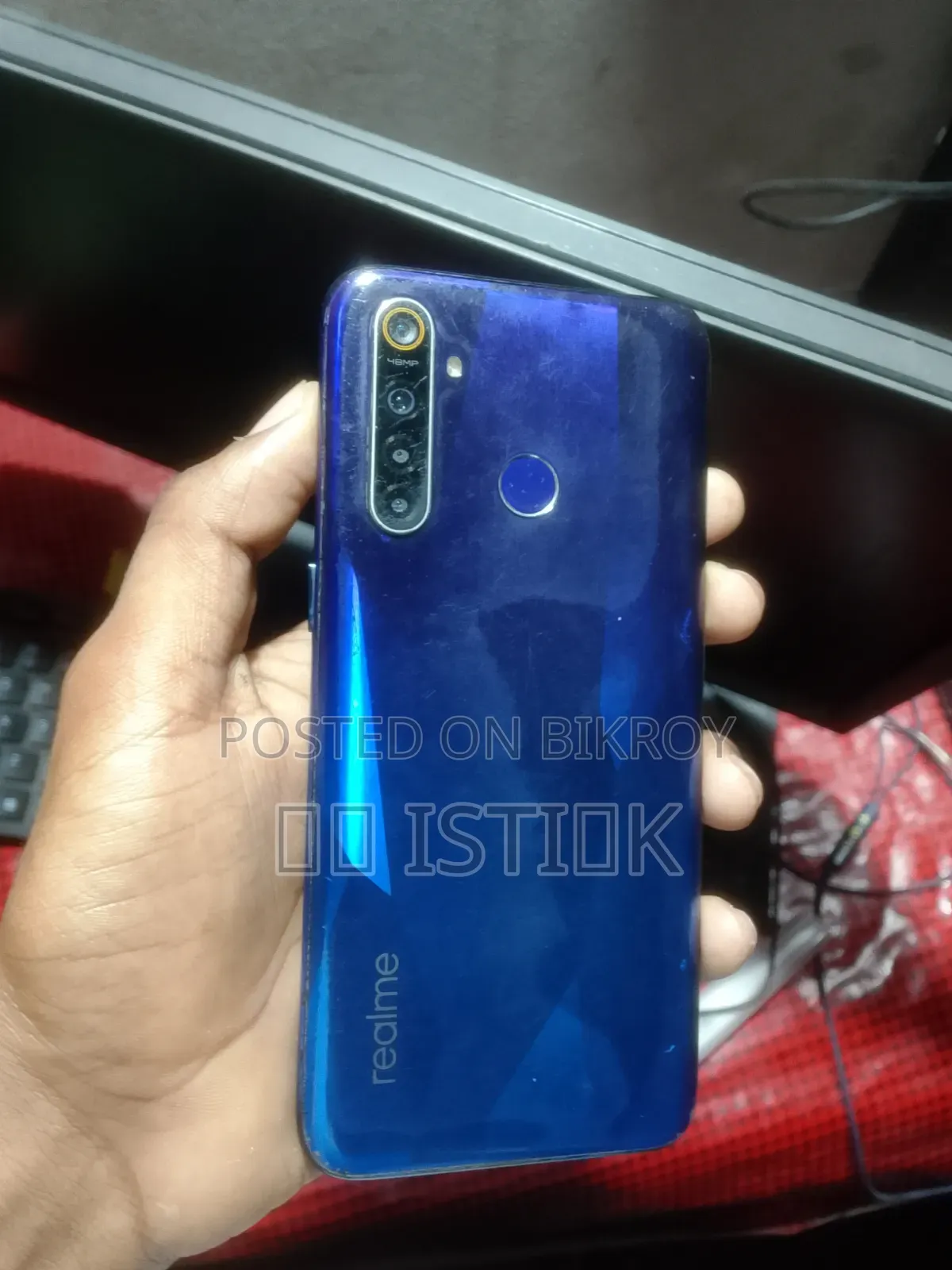 রিয়েলমি ৫ প্রো ৬৪ জিবি নীল