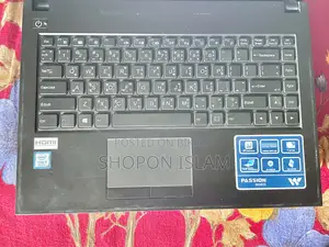 Laptop 4GB Intel Core i5 HDD + 1TB SSD