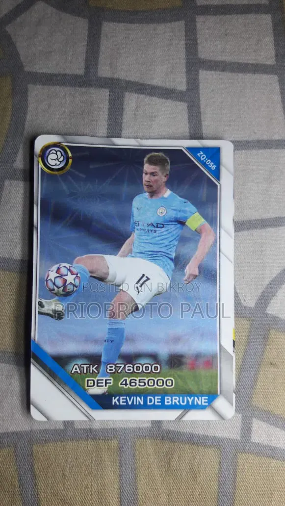These are official Panini football player star cards brought from abroad.