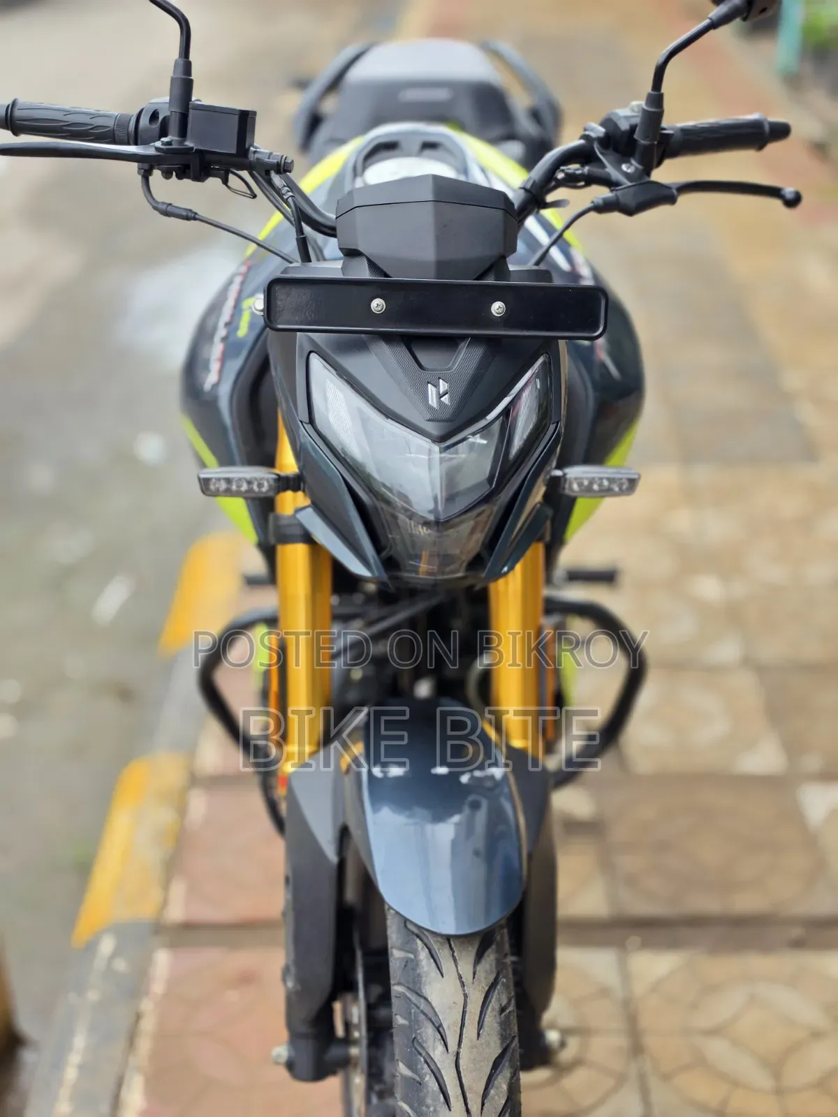 হিরো থ্রিলার ১৬০আর ৪ভি ২০২৬ সবুজ