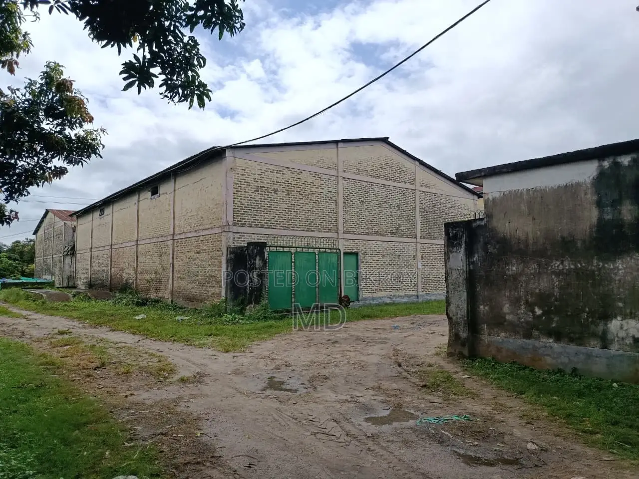 Land, Factory and Machinery of Flower Mill for Sale!