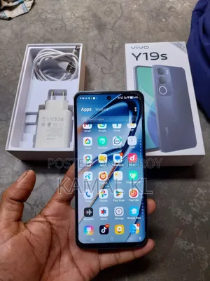 Vivo Y19s 128 GB Orange