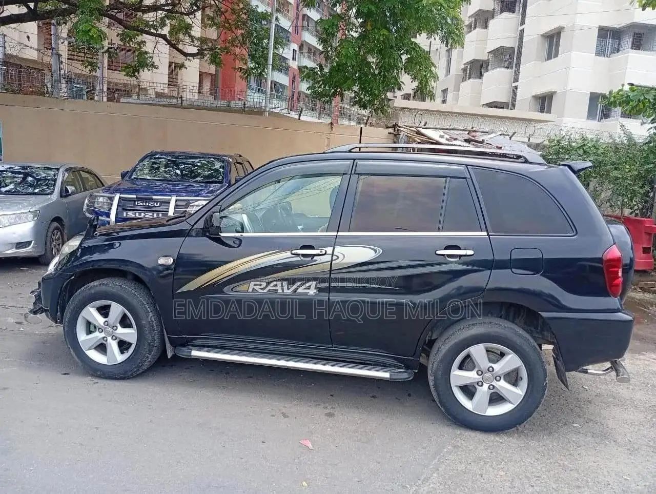 Toyota RAV4 Four-Wheel Drive 2005 Black