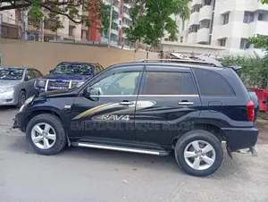Toyota RAV4 Four-Wheel Drive 2005 Black