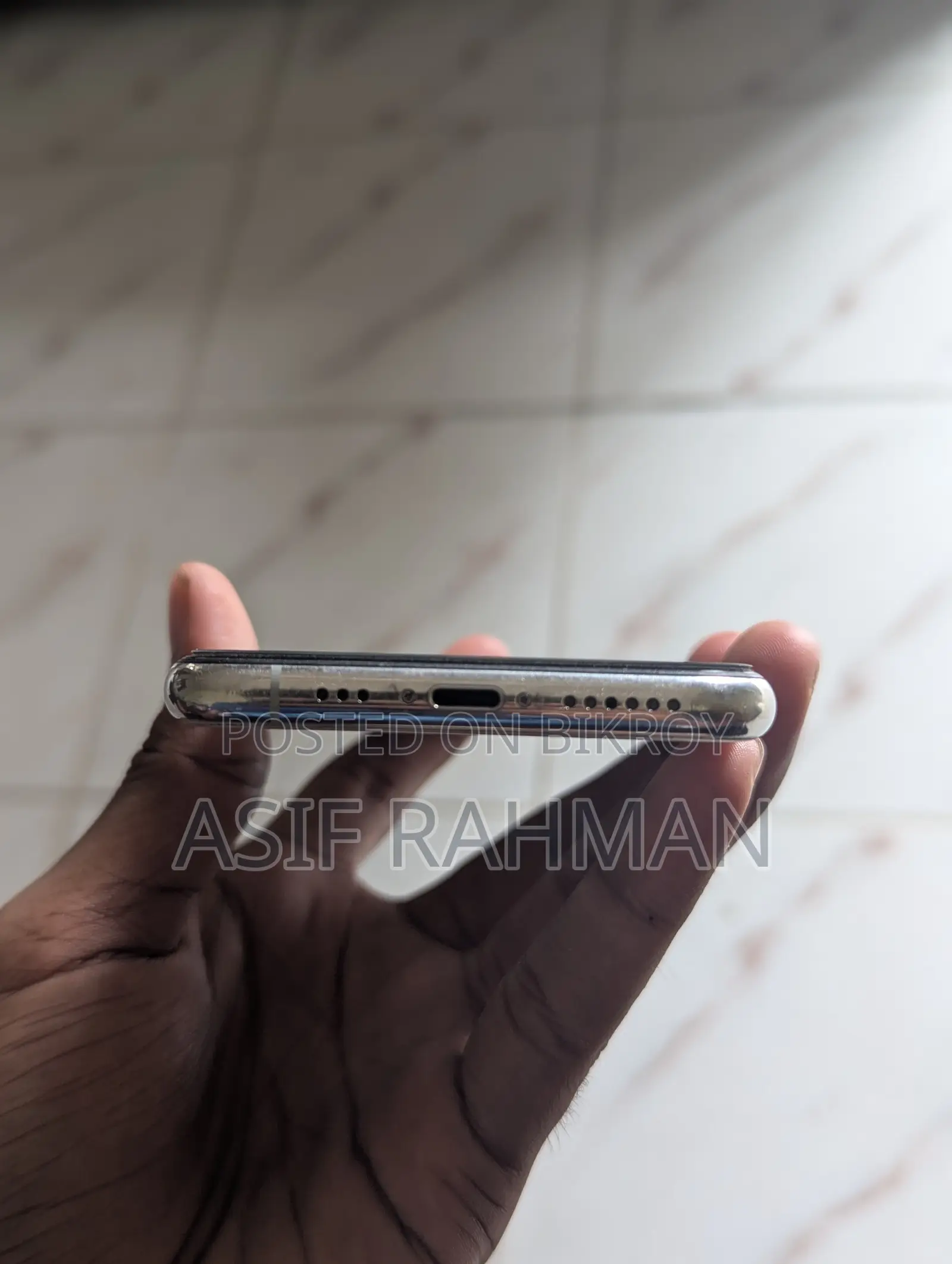 অ্যাপল আইফোন ১১ প্রো ২৫৬ জিবি হোয়াইট