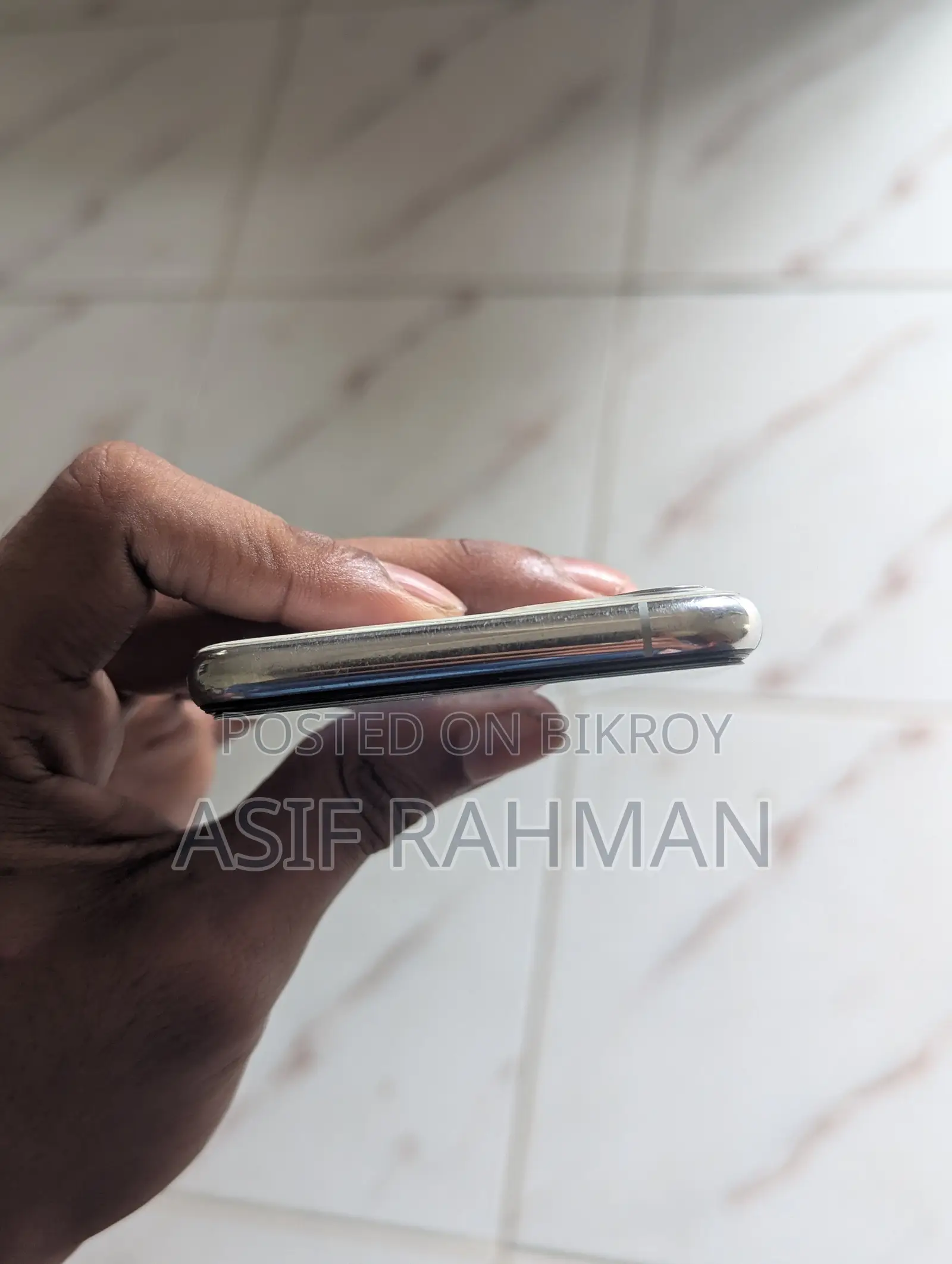 অ্যাপল আইফোন ১১ প্রো ২৫৬ জিবি হোয়াইট