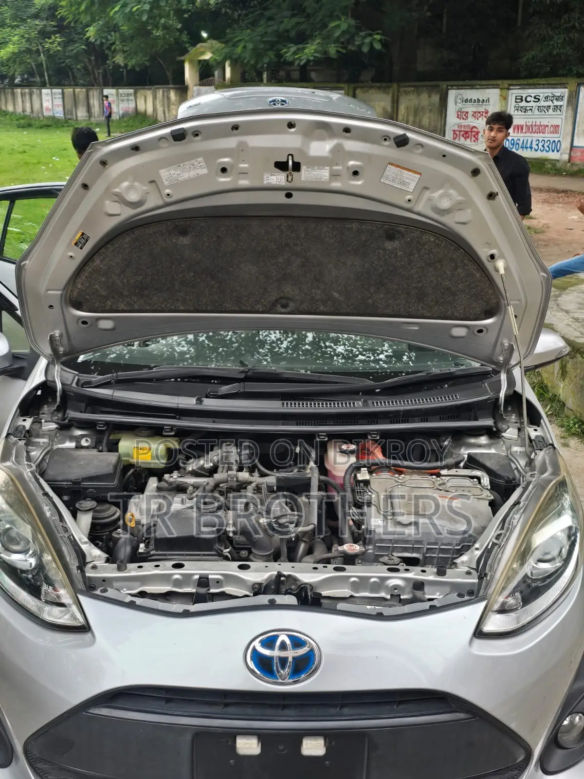 Toyota Aqua 2018 Silver