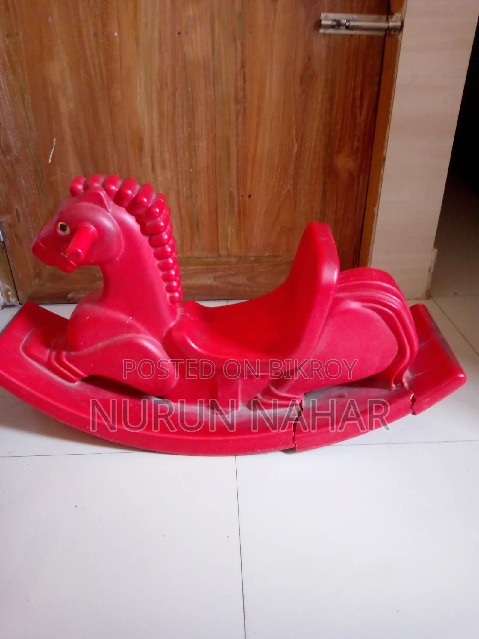 খেলনা ঘোড়া