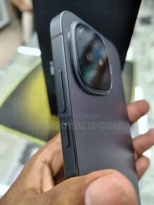 iQOO 256 GB Black