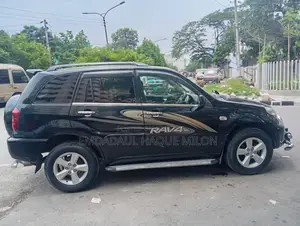 Toyota RAV4 Four-Wheel Drive 2005 Black