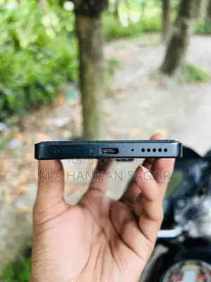 শাওমি রেডমি নোট ১৩ ২৫৬ জিবি ব্ল্যাক