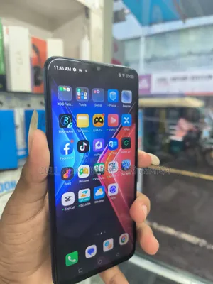 অপো এ১৭ ৬৪ জিবি ব্লু