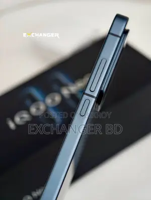 iQOO Neo11 256 GB Blue