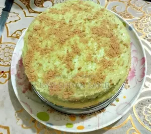 হোমমেইড কেক