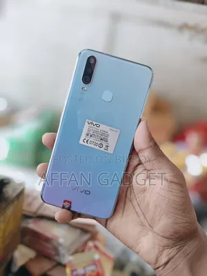Vivo Y17 256 GB