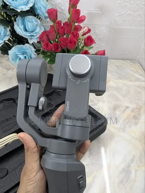 DJI Osmo Mobile 2 Gimbal
