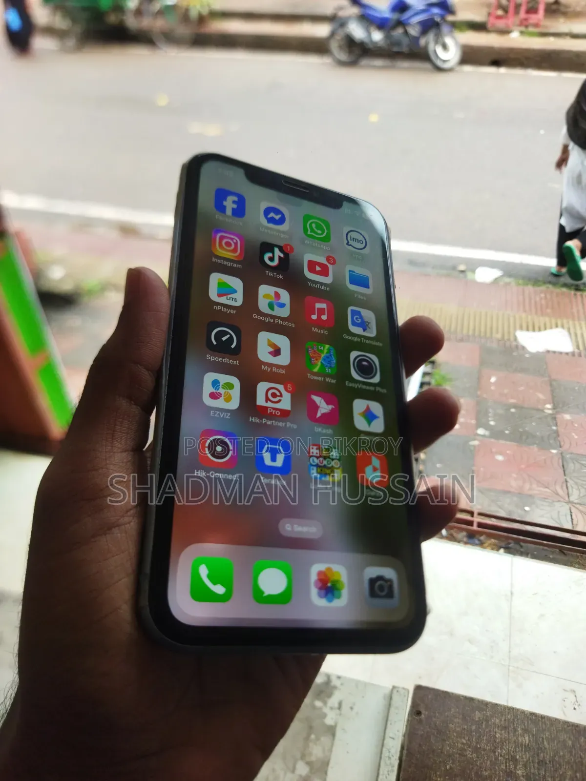 অ্যাপল আইফোন এক্সআর ১২৮ জিবি নীল