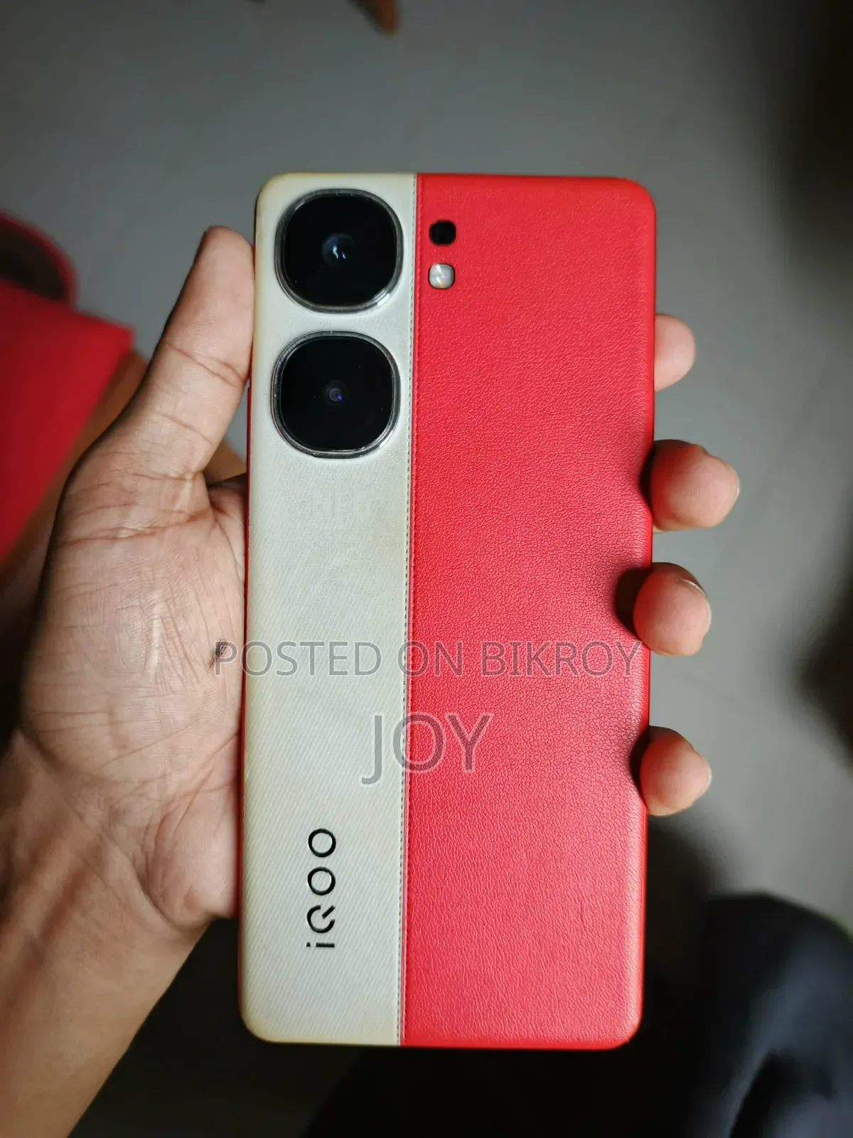 iQOO 256 GB Red