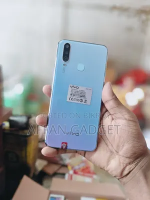Vivo Y17 256 GB