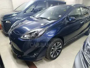 Toyota Aqua 2021 Blue