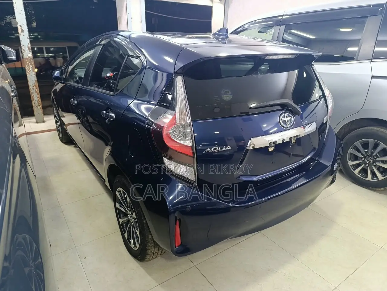 Toyota Aqua 2021 Blue