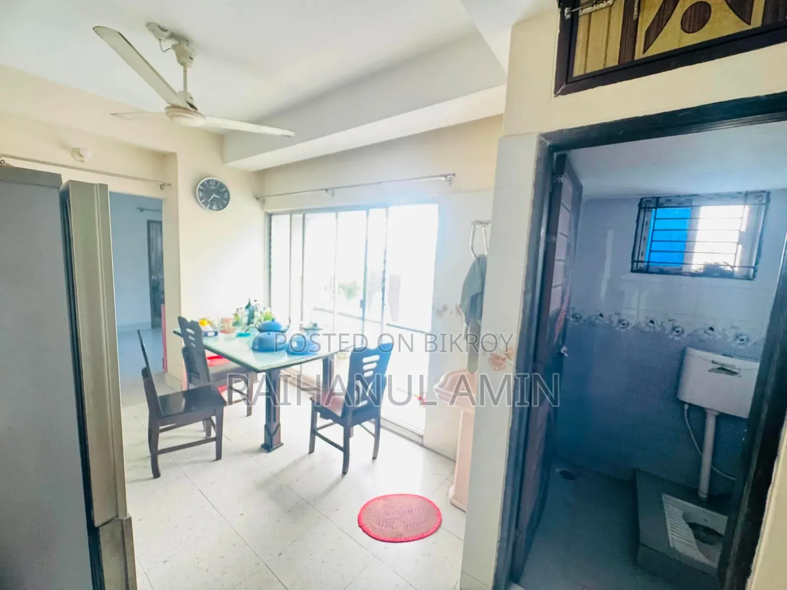 ডেমরার মুসাফির ভবনে আসবাবপত্রসহ ৩ বেডরুমের অ্যাপার্টমেন্ট বিক্রয়ের জন্য
