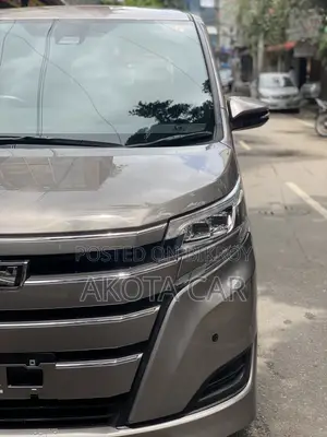 Toyota Noah 2.0 All Wheel Drive (8 Seater) 2021 Brown