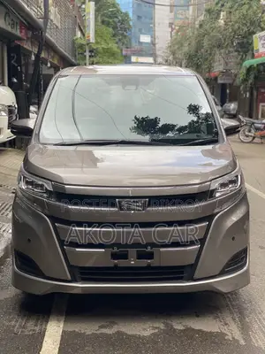 Toyota Noah 2.0 All Wheel Drive (8 Seater) 2021 Brown