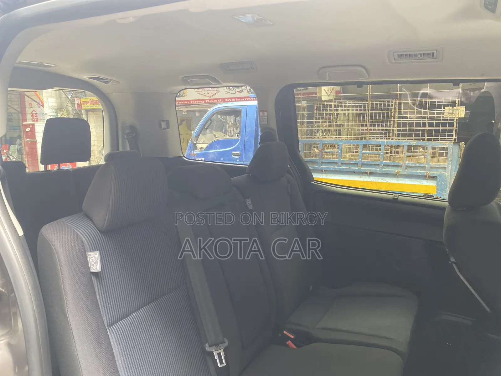 Toyota Noah 2.0 All Wheel Drive (8 Seater) 2021 Brown
