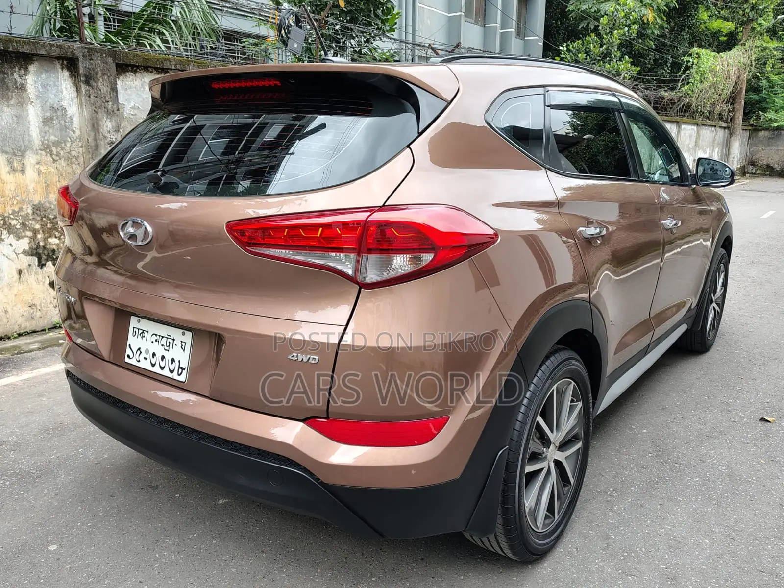 Hyundai Tucson Sport All-Wheel Drive 2016 Brown