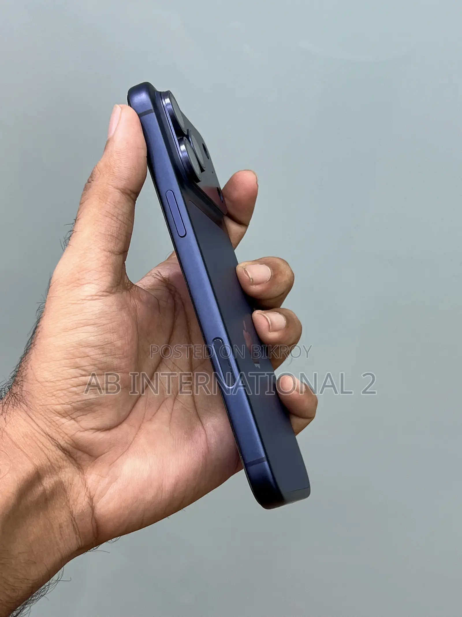 অ্যাপল আইফোন ১৭ প্রো ম্যাক্স ২৫৬ জিবি ব্লু