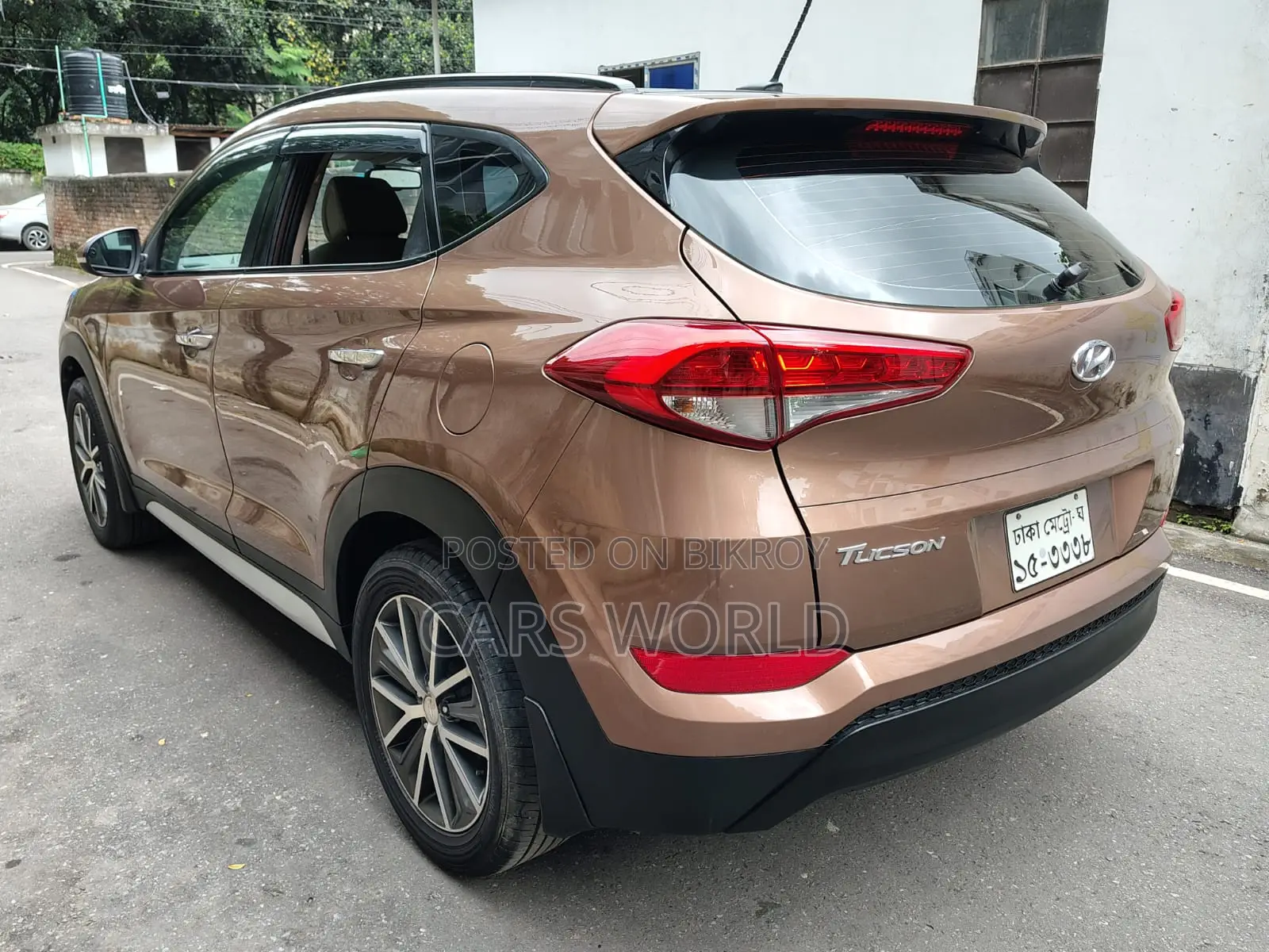Hyundai Tucson Sport All-Wheel Drive 2016 Brown