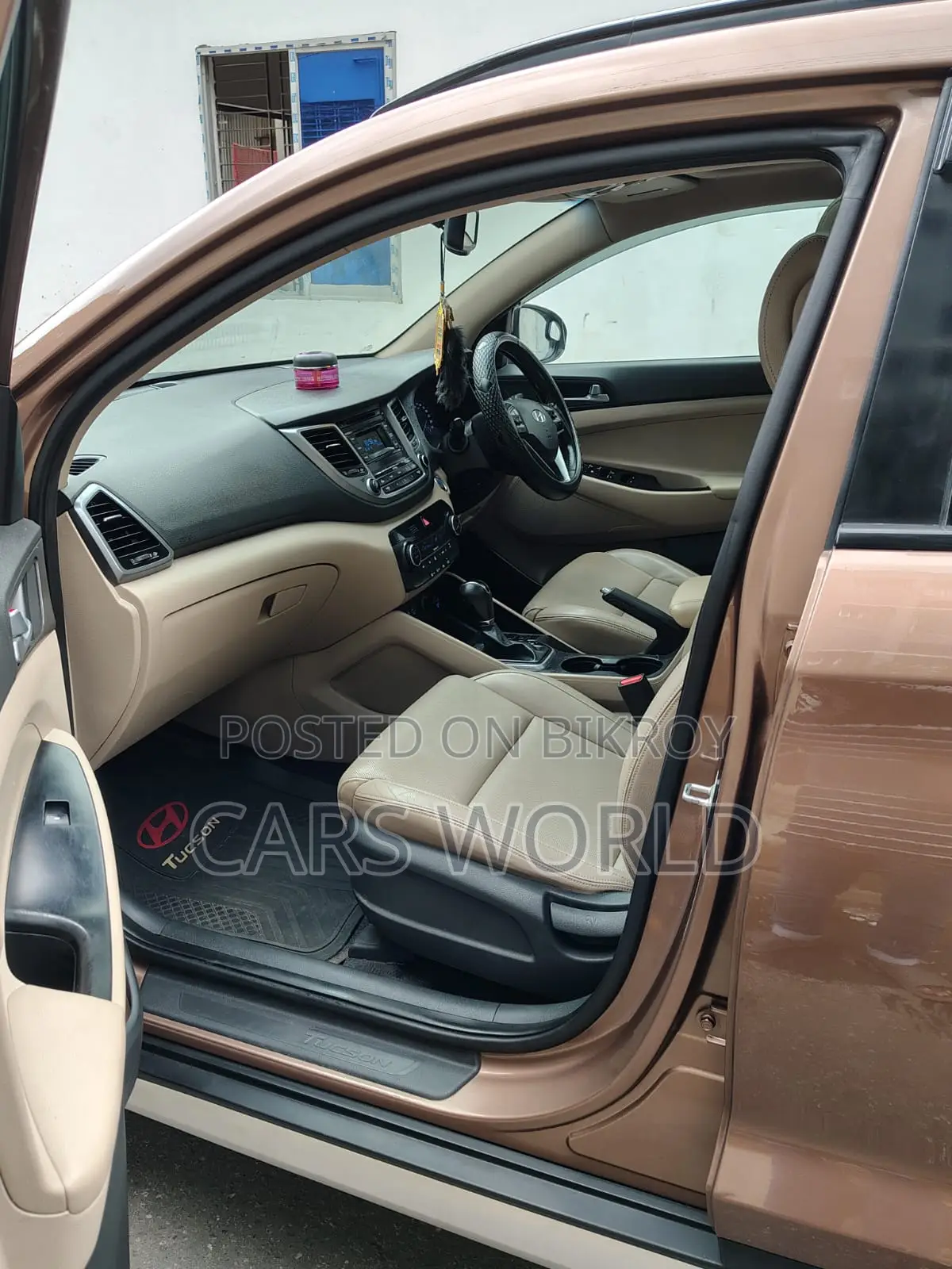 Hyundai Tucson Sport All-Wheel Drive 2016 Brown