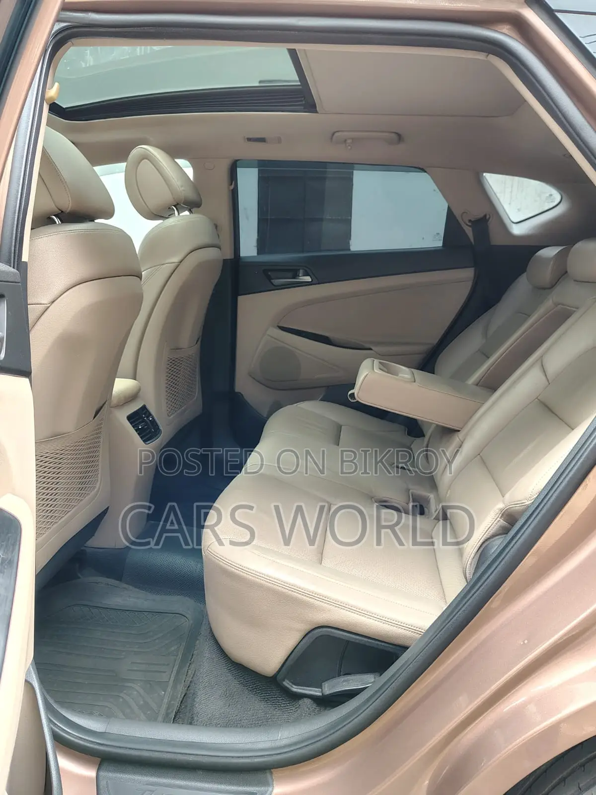 Hyundai Tucson Sport All-Wheel Drive 2016 Brown