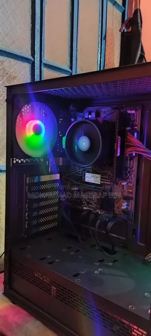 Desktop Computer 8GB AMD Ryzen 5 SSD 640GB