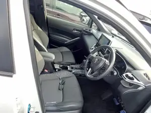 Toyota Corolla Cross 2023 Pearl