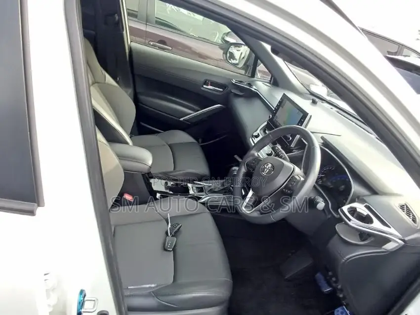 Toyota Corolla Cross 2023 Pearl