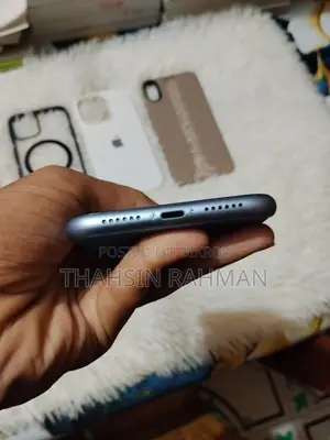 অ্যাপল আইফোন এক্সআর ১২৮ জিবি নীল