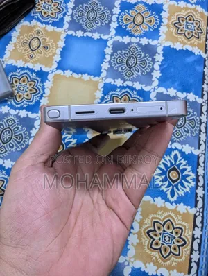 New Samsung Galaxy S25 256 GB Silver