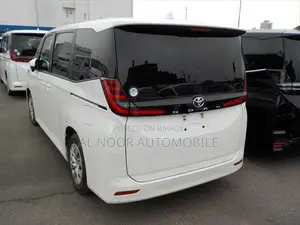 Toyota Noah 2022 Pearl