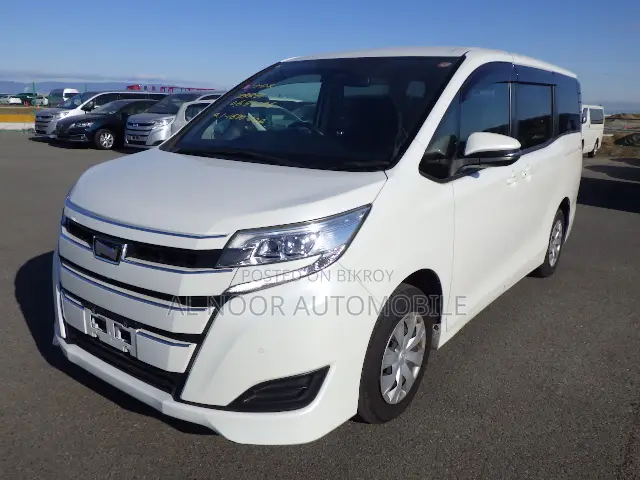 Toyota Noah 2021 Pearl