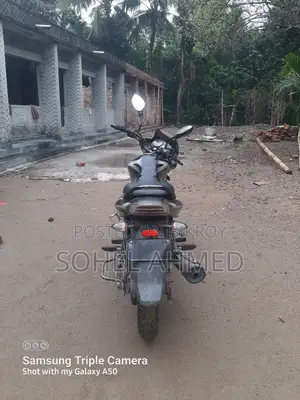বাজাজ ডিসকভার ১১০ ২০১৯ কালো